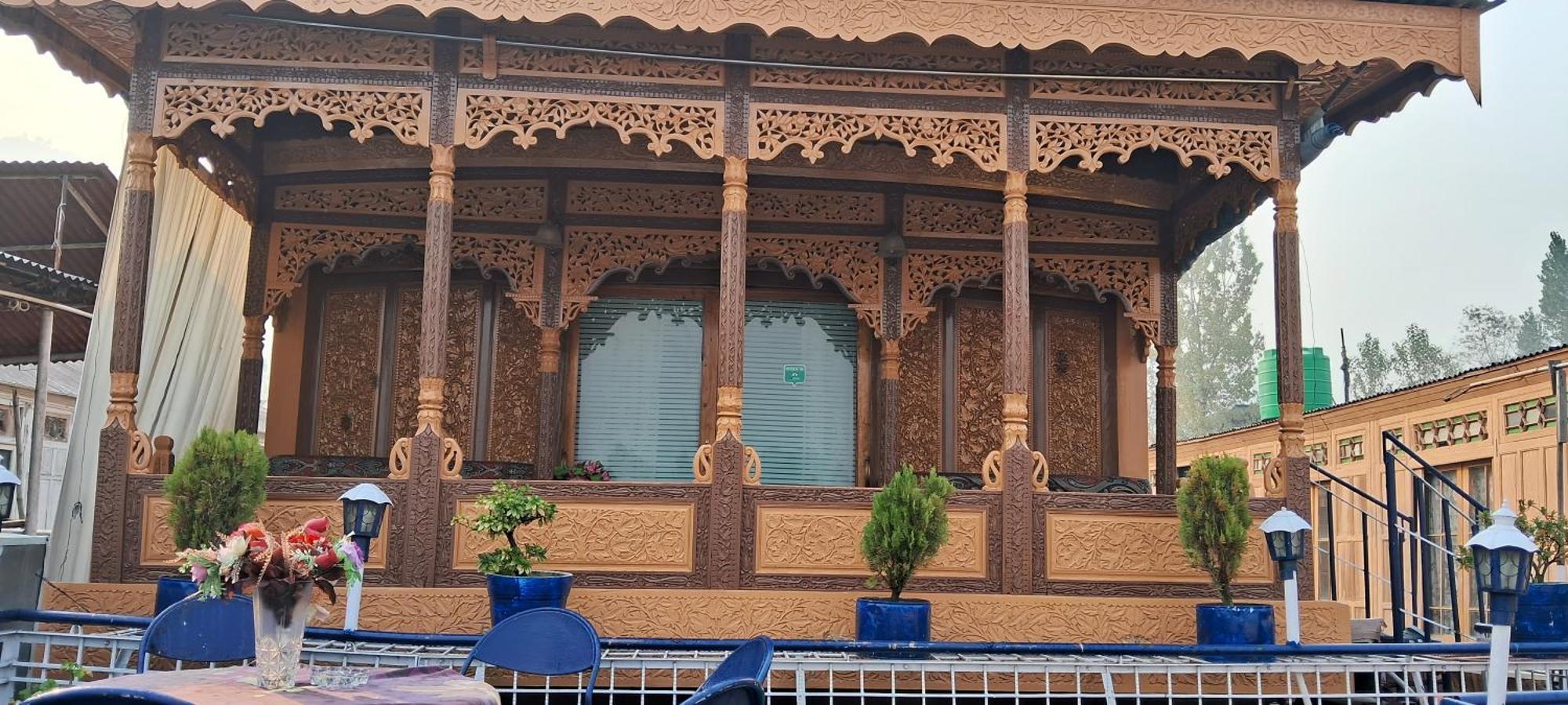 Goona Palace Houseboats Srīnagar Zewnętrze zdjęcie